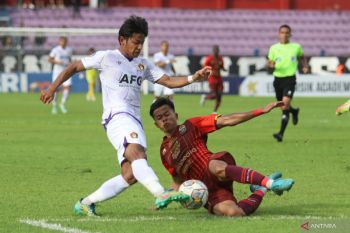 Pemain Riyatno Abiyoso berambisi beri kontribusi positif untuk Persik