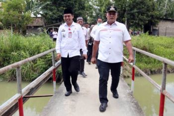 Nanang bakal lebarkan jembatan parit 9 Desa Berundung