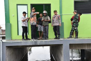 Pemkab Sidoarjo buat sudetan tangani banjir Tanggulangin