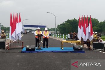 Sampang kembangkan sarana ekonomi dengan pelebaran jalan kota