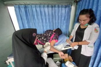 BKKBN menggelar KB serentak pertahankan penduduk tumbuh seimbang