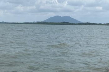 BPBD Kepri imbau warga pesisir waspada gelombang laut tinggi