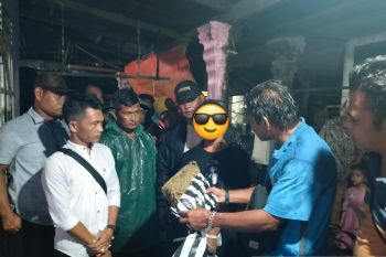 Polisi tangkap pengedar bawa ganja kering di Pasaman Barat