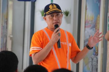 PT KAI Divre IV Tanjungkarang sosialisasi keselamatan di Perlintasan Sebidang lewat kegiatan safety hunting