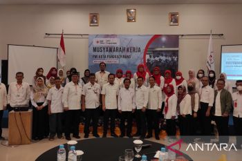 Kadinkes Pangkalpinang ajak PMI tingkatkan sinergitas