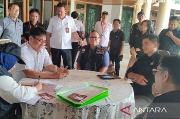 KPU-Bawaslu kawal Coklit di kediaman wali kota Manado