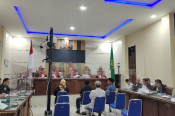 Saksi kasus PMB Unila sebut sempat hubungi Zulhas untuk minta arahan