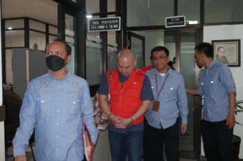 Tiga pegawai BJB tersangka korupsi di Semarang ditahan Kejati Jateng