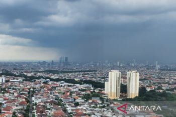 BMKG prakirakan Surabaya berpotensi berawan tebal