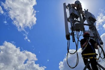 Telkomsel proses pengalihan layanan jaringan dari 3G ke 4G di Lampung