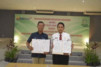 Jaga kepatuhan hukum, PTBA gandeng Kejari Muara Enim