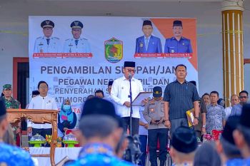 Bupati Morut kukuhkan 356 PNS baru di lingkup Pemda Morut