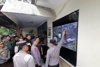 Kapolri tinjau lokasi kebakaran Depo Pertamina Plumpang