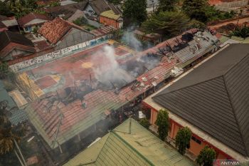 Polisi duga pengisian BBM jadi penyebab kebakaran Depo Plumpang