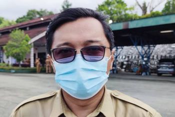Pemkab Jayapura membantu warga penderita gangguan pendengaran