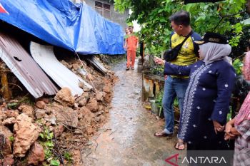 Pemkot Tanjungpinang siapkan Kantor Camat Bukit Bestari untuk korban banjir