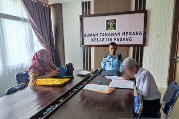 Rutan Padang jamin anak binaan mendapatkan hak pendidikan