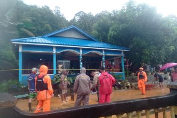 Basarnas siaga di lokasi rawan banjir dan longsor di Natuna