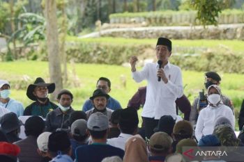 Presiden Jokowi sebut manajemen Kopontren Al-Ittifaq bisa ditiru ponpes lain