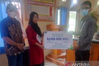 Perangkat desa Bolmut menerima santunan Rp108 juta dari BPJAMSOSTEK