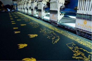 Sarung bordir diprediksi jadi tren fesyen pria di Ramadhan