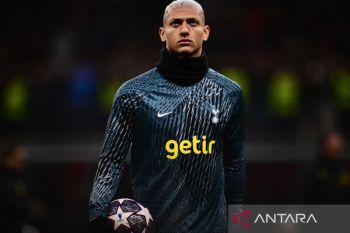 Tak dijadikan starter lawan AC Milan, Richarlison kritik Antonio Conte