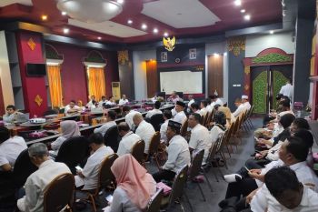 KPK bimtek aparatur di Lombok Barat NTB tentang pengendalian gratifikasi
