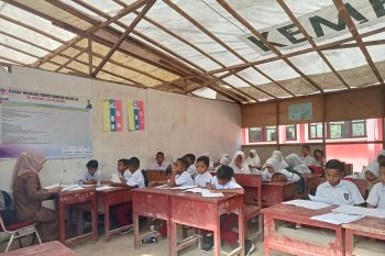 Rusak akibat gempa tahun lalu, tiga kelas di SDN 26 Talamau segera dibangun