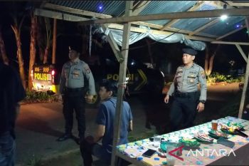 Polres HST razia warung malam dan amankan tujuh pemabuk