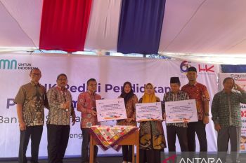 Hutama Karya wujudkan penanaman karakter di Bengkulu via HK Mengajar
