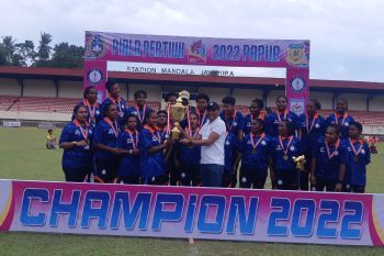 Toli FC juara kompetisi sepak bola putri Piala Pertiwi zona Papua