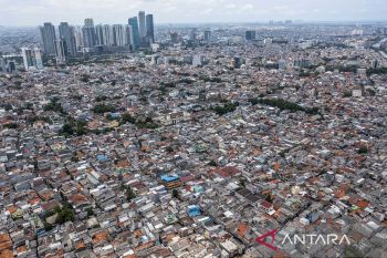 Jakarta backs Prabowo's nationwide roof tile plan