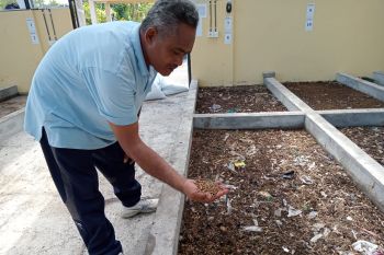 DLH Mataram butuhkan 3 ton sampah untuk pakan maggot di MMC