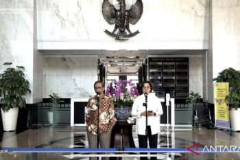 Menkeu Sri Mulyani minta PPATK buka data transaksi janggal Rp300 T