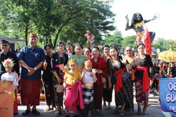 Ratusan siswa TK dan PAUD Denpasar semarakkan parade "ogoh-ogoh"