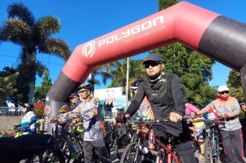 Ribuan pesepeda ikuti "Bang Wako Wisata Fun Bike 2023" di Bukittinggi