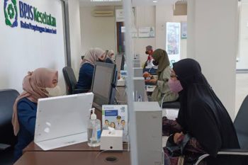 Pertahankan UHC 99,23 persen, Pemkot Semarang raih sebagai penerima UHC Awards