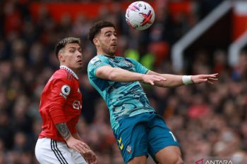 Ruben Amorim ungkap alasan Martinez absen lawan Nottingham walau sudah fit