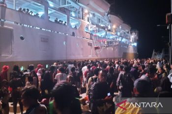 Data pengungsi bencana longsor di Natuna bertambah