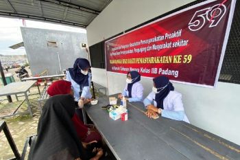 TNI AL Kendari menjalani pemeriksaan kesehatan dukung operasi militer