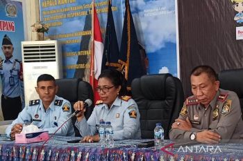 Kakanwil Kemenkumham NTT ingatkan jangan ada pungli di imigrasi