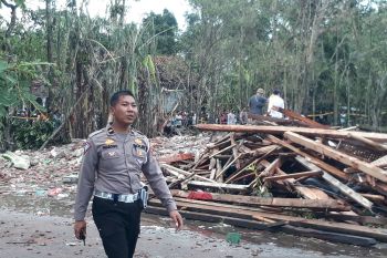 Lima orang ditetapkan tersangka kasus ledakan bubuk mesiu
