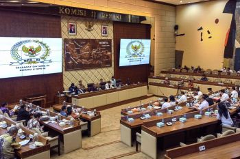 DPR bersama pemerintah setujui draf Perpu Pemilu lanjut ke paripurna