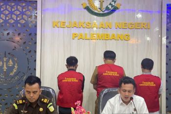 Tiga tersangka korupsi aset Pemprov Sumsel  ditahan di Rutan Pakjo