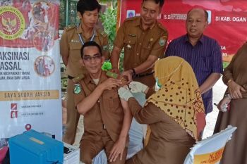 Oku tunggu pasokan vaksin COVID-19