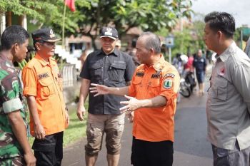 Pj Bupati Muba minta pejabat selalu di lapangan cek perkembangan banjir