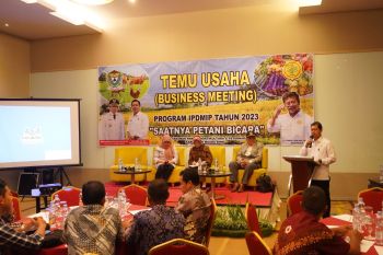 Muara Enim dorong kelompok tani jadi pelaku usaha