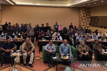 KPPU dan DPR sosialisasi persaingan usaha dan kemitraan sehat di Makassar