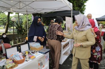Ratusan IKM ikut "Ramadhan Fair" di Disperindag Sleman