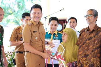 Bupati Ogan Ilir tegas tak berikan bedah rumah bila ada permainan proposal